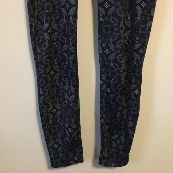 Patagonia Tribal Lace Pattern Capilene Baselayer Leggings - Picture 6 of 14